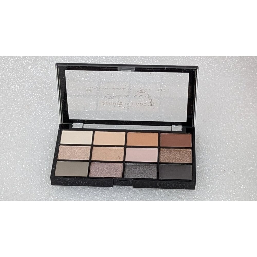 Beauty Concepts Dream And Eyeshadow Palette